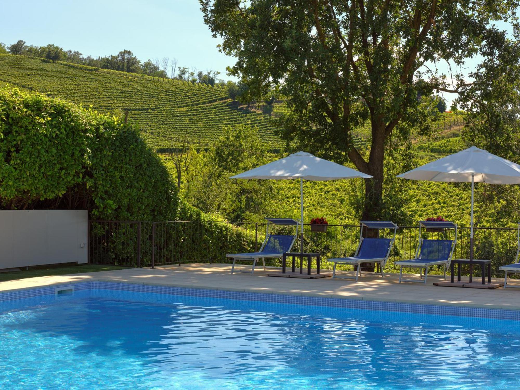 Vigna Dell'Acqua Villa Santo Stefano Belbo Luaran gambar